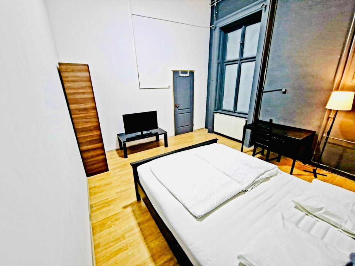 Casa Centrico Vandrarhem Budapest Exteriör bild